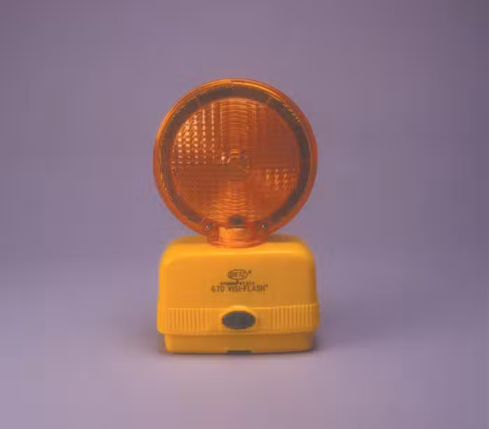 Dietz 670 Visi-Flash barricade light