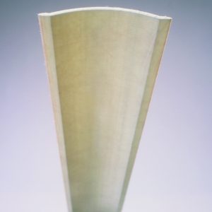 Plastic curved roadmarker